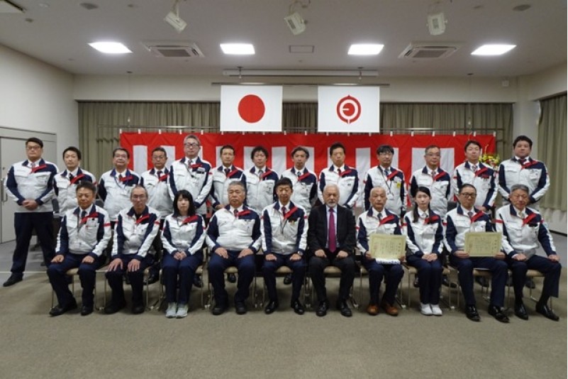 創立記念式典、従業員表彰式 開催